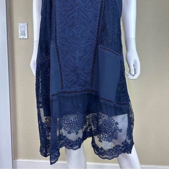 Soft Surrounding Dress Sz SP Navy Blue Suri Lace Embroidered Sleeveless Midi - Picture 5 of 14